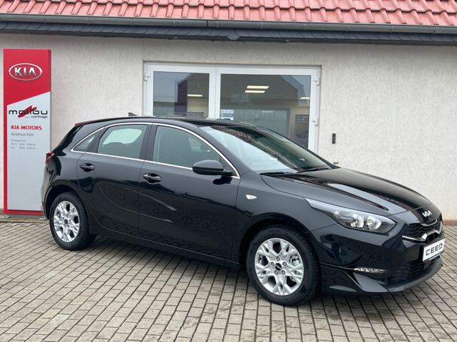 Kia Ceed 1.5T 140 DCT7 Vision Komf+ Navi