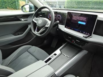 Fotografie 14 des VW Passat Variant 1.5 eTSI Business*Navi*AHK*LED*SH