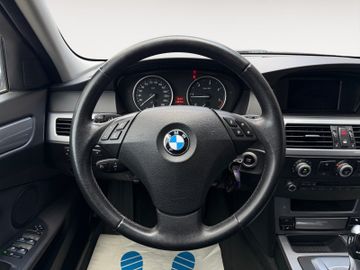 BMW 520 - 11