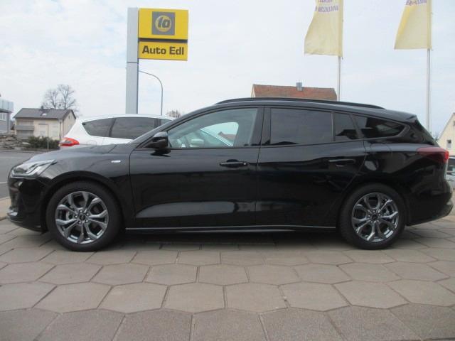 Ford Focus Turnier ST-Line X, AHK abnehmbar