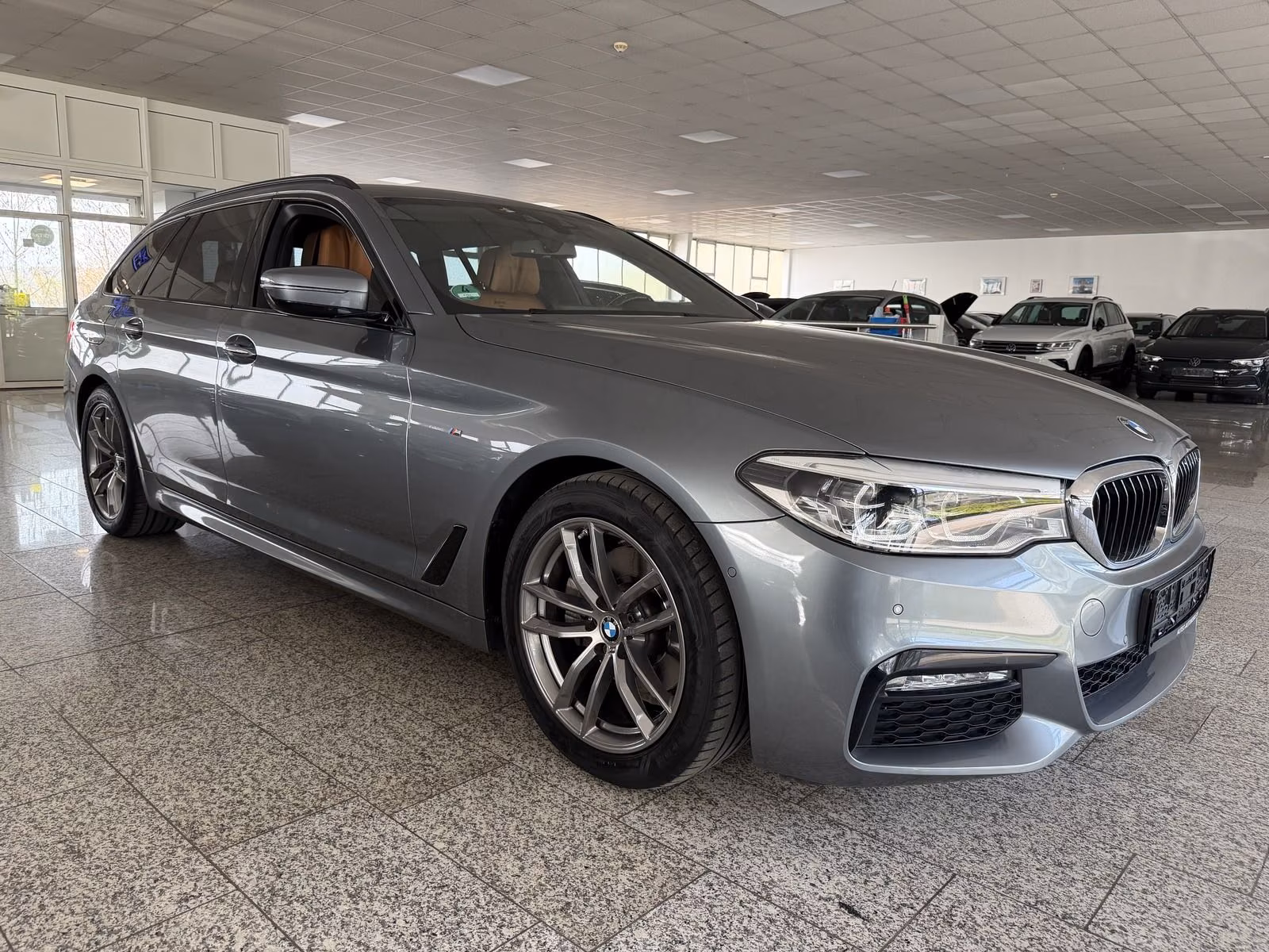 BMW 520 d M Sport Paket Touring HEAD-UP+DAB+KAMERA