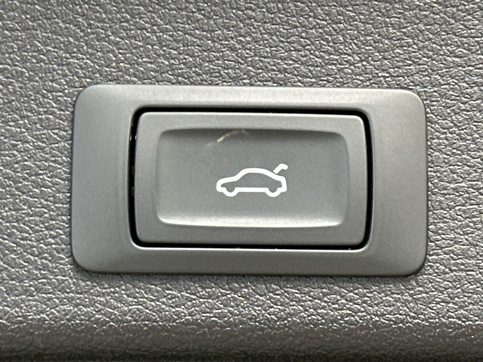 Fahrzeugabbildung Audi S4 Avant 3.0 TDI Quattro NAV+MATRIX+MASSAGE+KAM