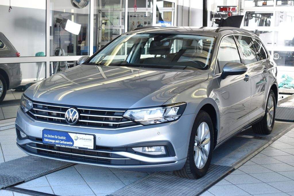 Image of Volkswagen Passat Variant