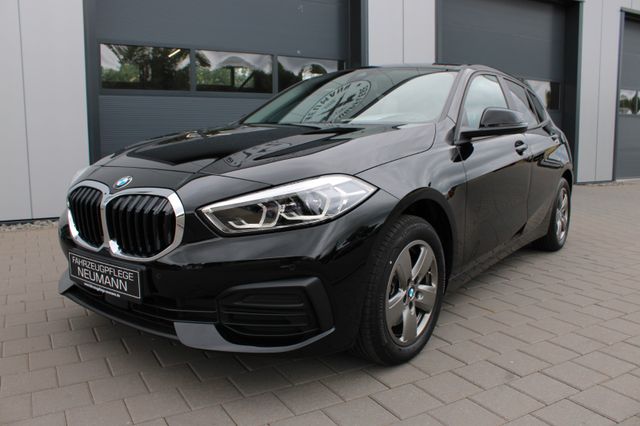 BMW 116 d Advantage LED NAVI SHZ LHZ ALU KAMERA