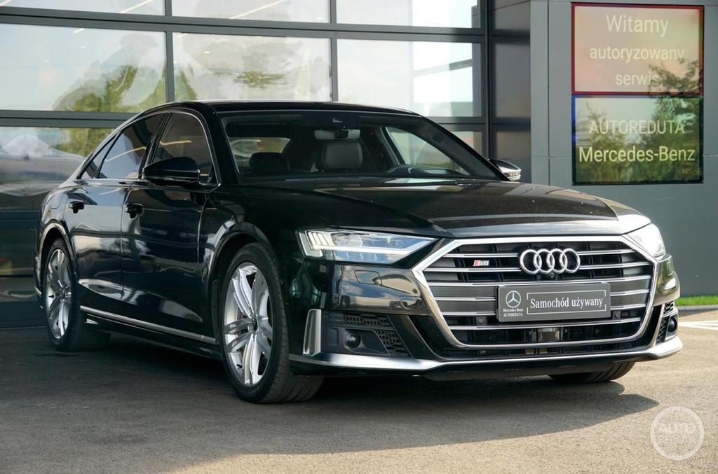 Audi S8