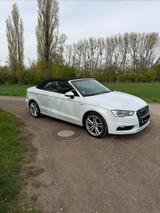 Audi A3 1.8 TFSI quattro S tronic S line Cabr. S line - Audi A3 8L mit Benzin-Antrieb