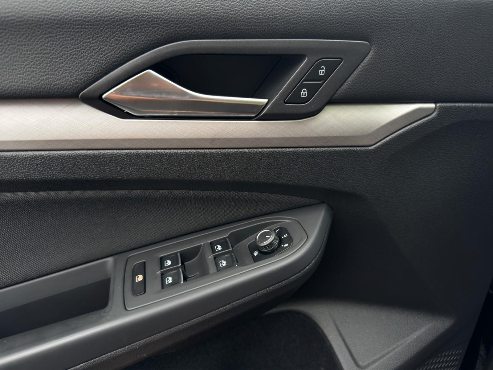 Volkswagen Golf VIII eTSI *ACC *Kamera*Carplay, миниатюра 13