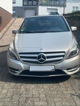 Mercedes-Benz 200