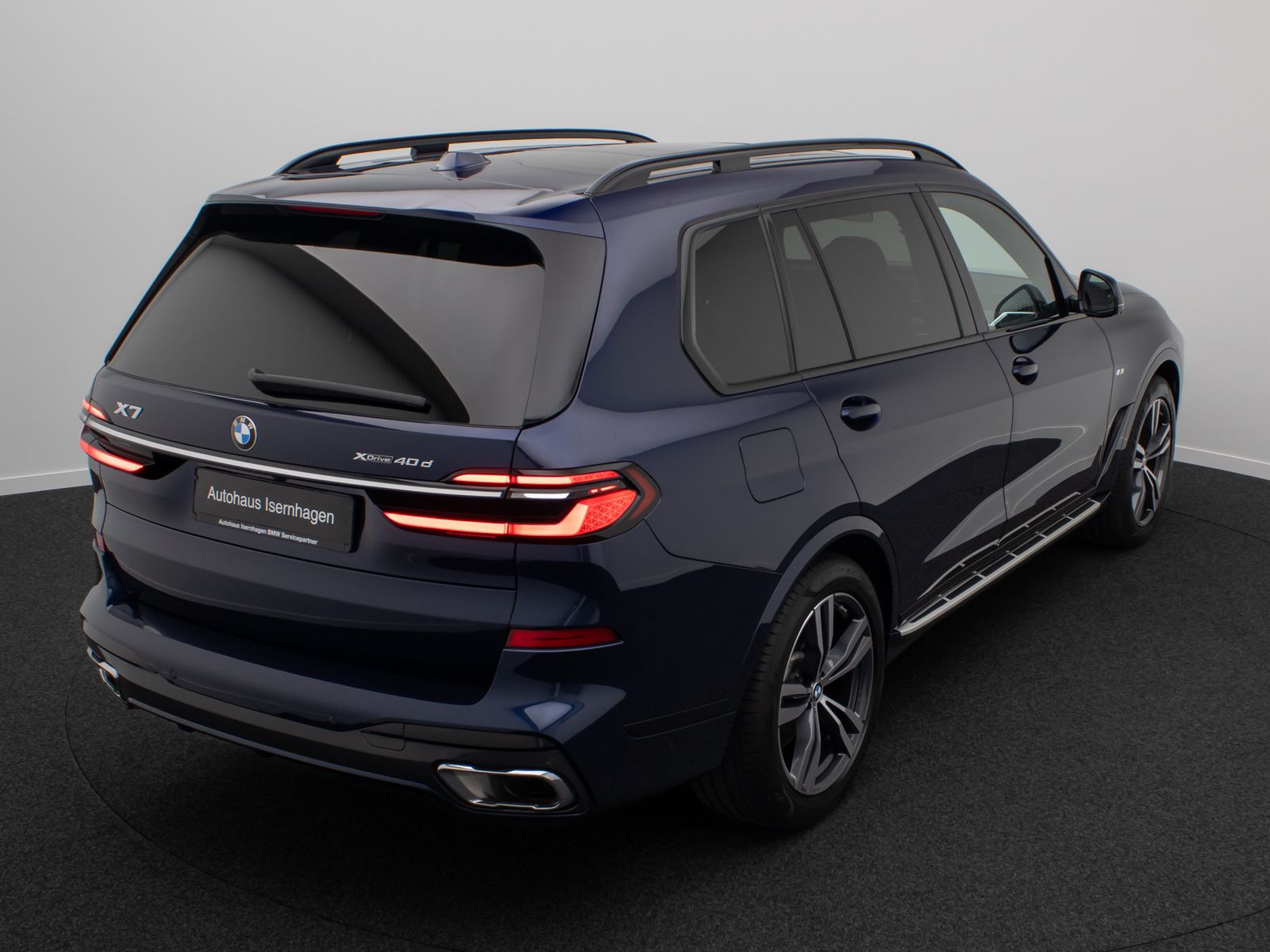 Fahrzeugabbildung BMW X7 xD40d M Sport 360&deg; SkyLounge H/K Individual