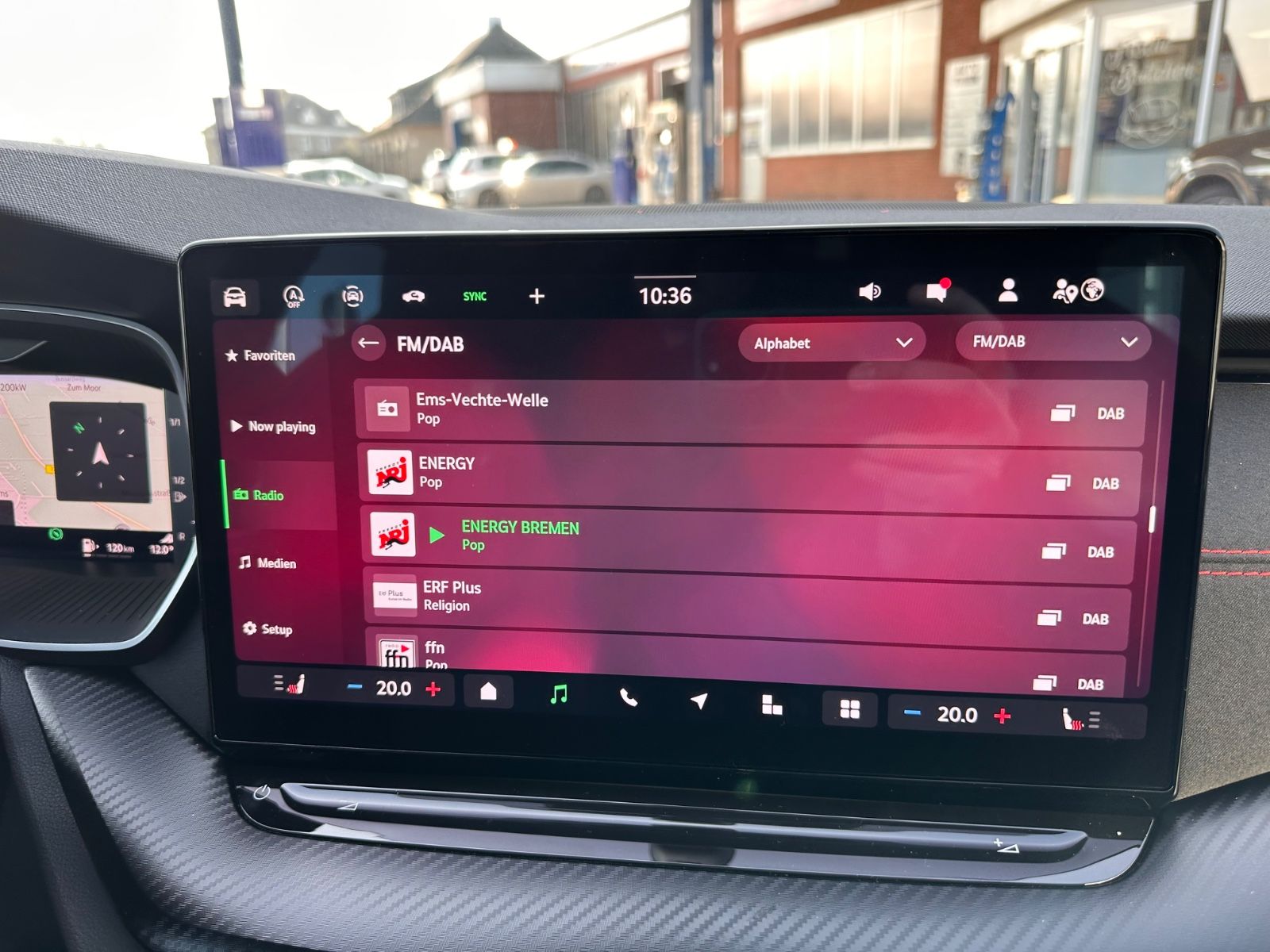 Fahrzeugabbildung SKODA Octavia Combi RS 2.0 TSI Matrix/Pano/Navi/ACC
