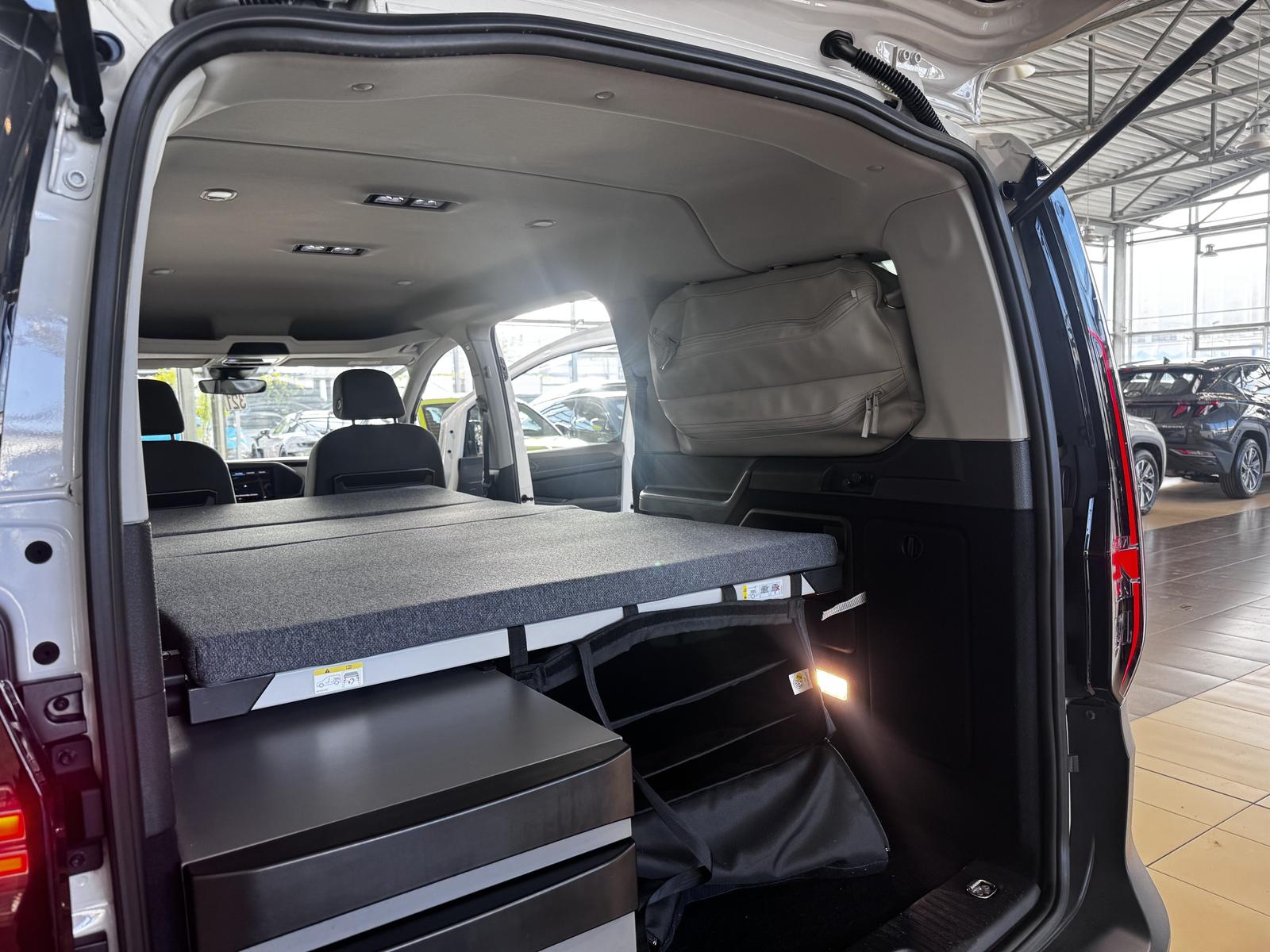 Volkswagen Caddy Maxi California Camper R.Cam Standheizung 