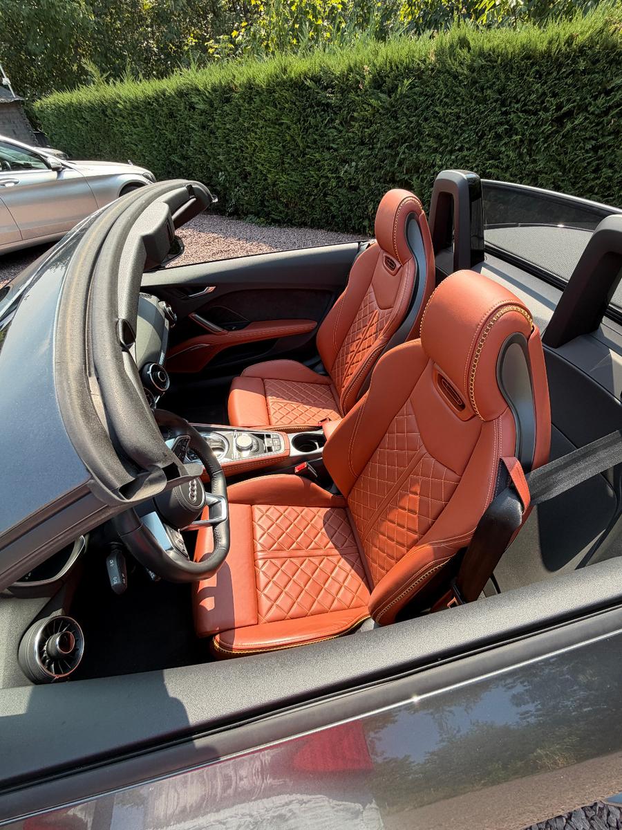 Audi TT 45 TFSI S tronic Roadster  im Neuzustand