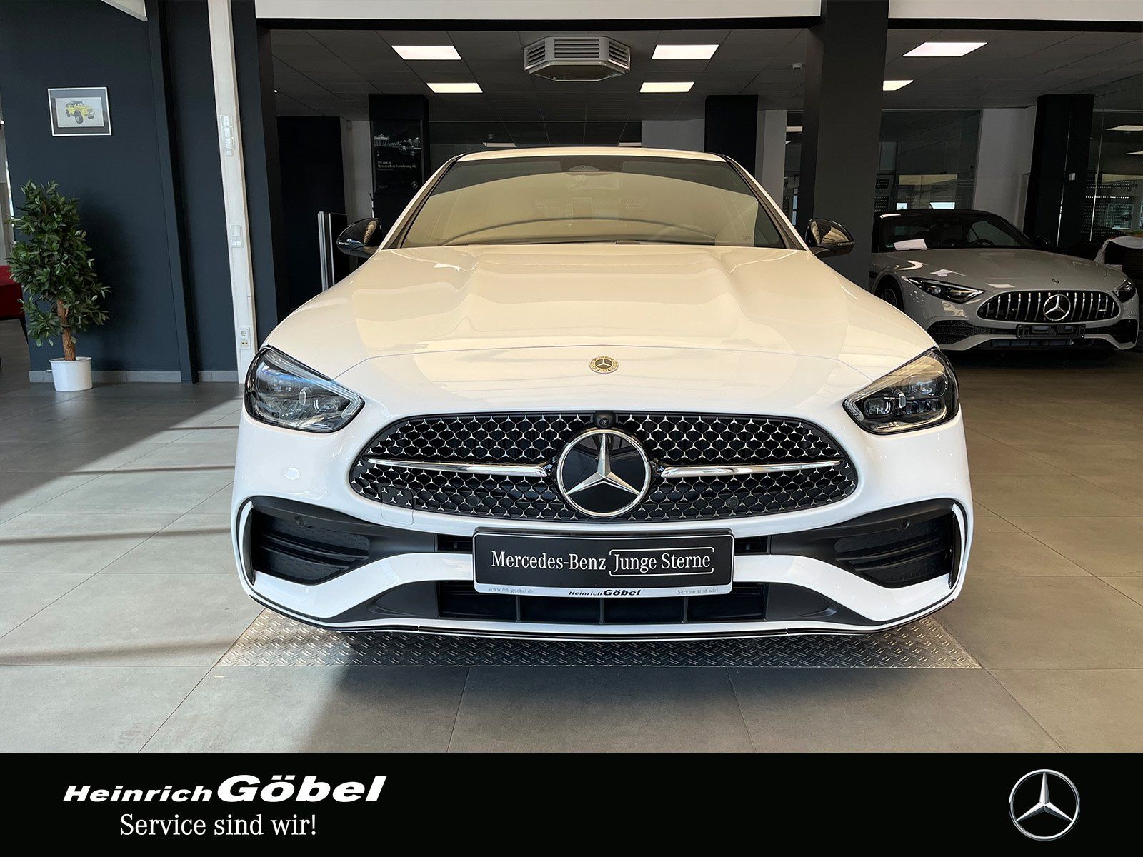 Fahrzeugabbildung Mercedes-Benz C 200 EDITION-AMG+DIGITAL.L+360°+NIGHT+MEMORY