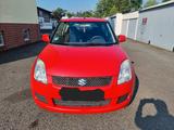 Suzuki Swift 1.3 Club/TÜV 10.2026/2 Hand - Suzuki Swift Gebrauchtwagen in Kassel