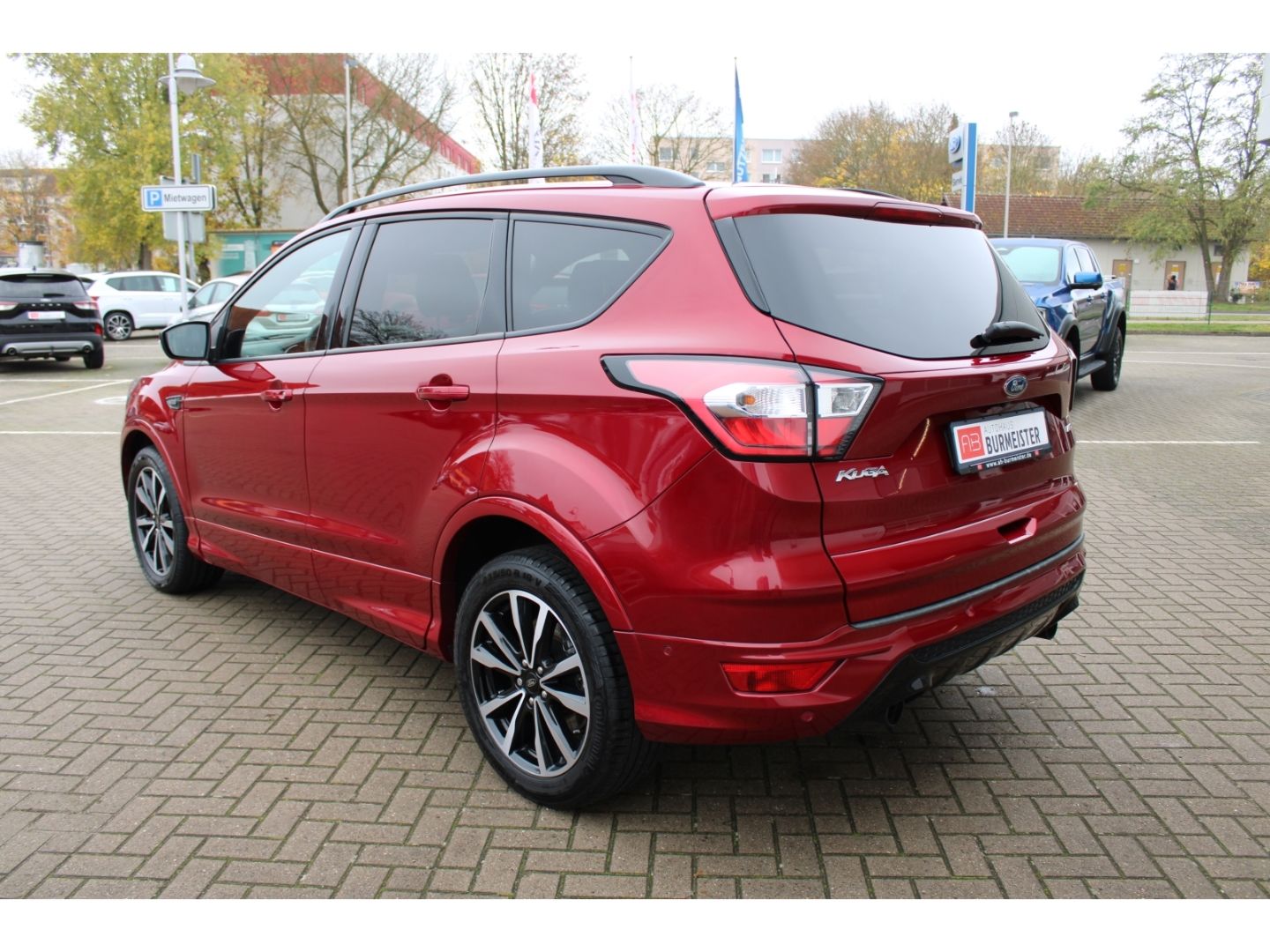 Fahrzeugabbildung Ford Kuga 2.0 TDCi 4x4 ST-Line ACC TWA RFK AHK Xenon