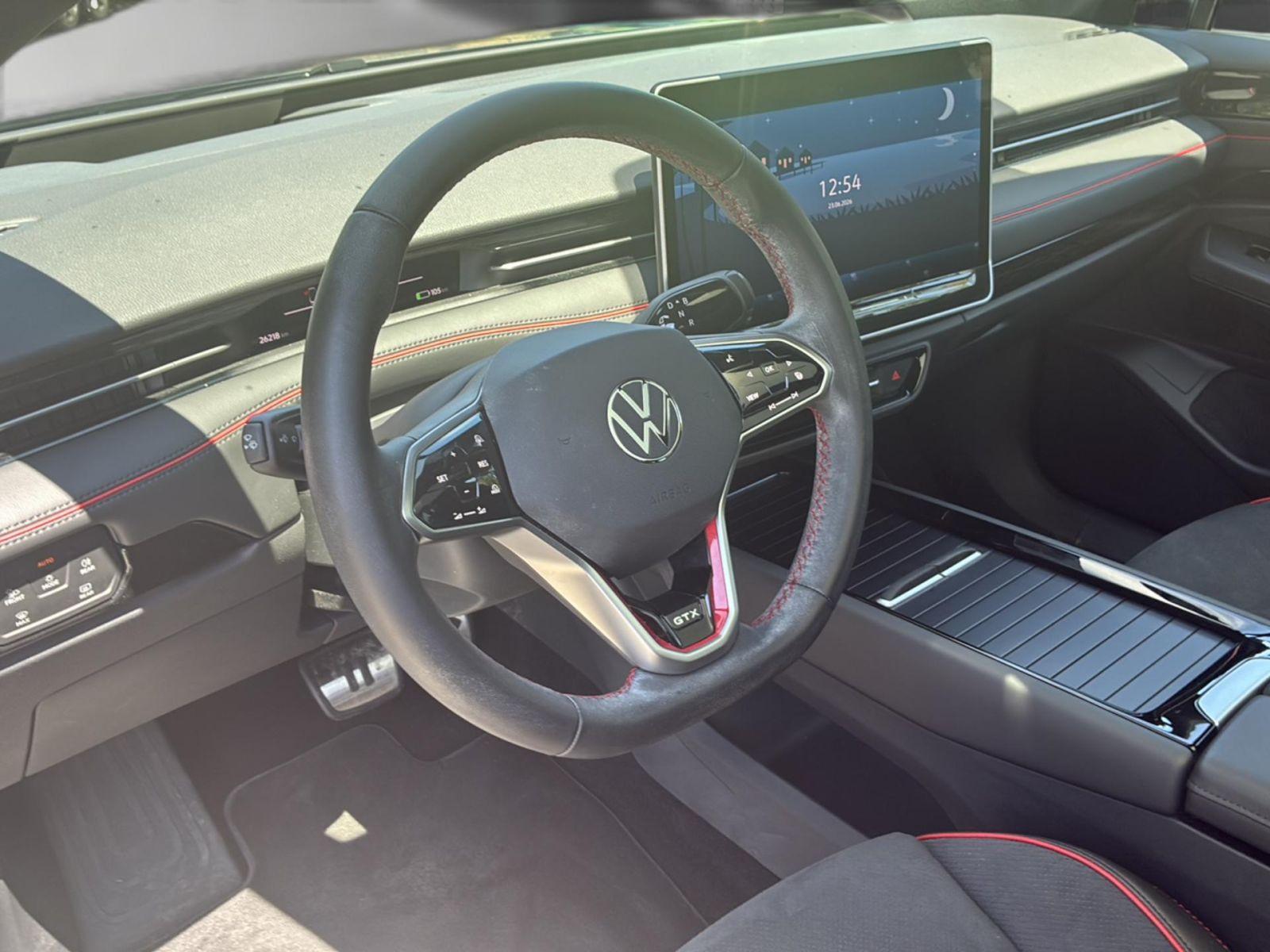 Volkswagen ID.7 GTX *PANO*IQ-MATRIX*AHK*WärmeP*360°*ACC*