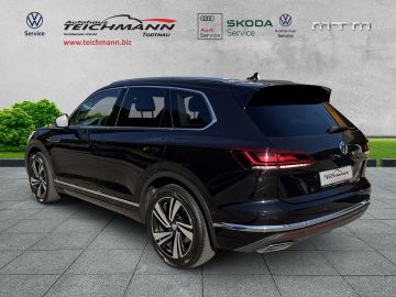 Volkswagen Touareg - 4