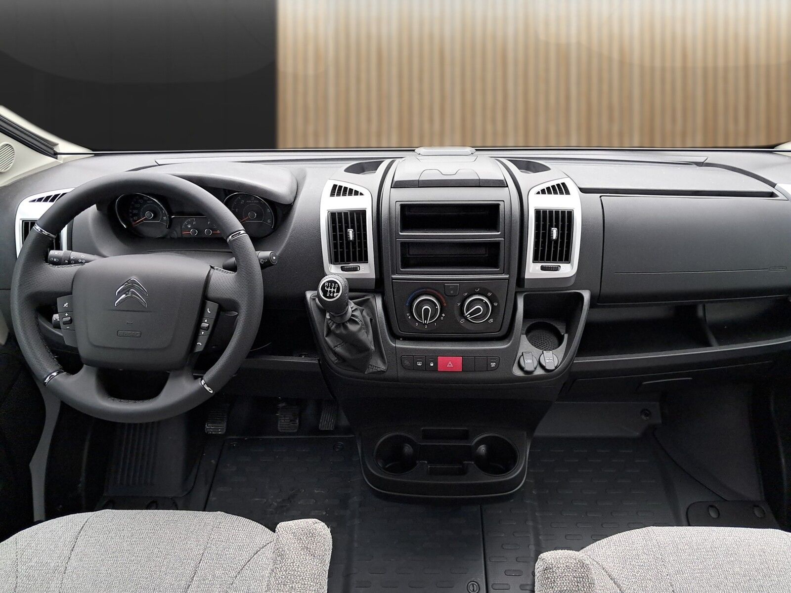 Fahrzeugabbildung Pössl Trenta 540 R Citroen 140 PS 10.897 EUR geschenkt