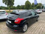 Ford Focus Lim. Trend - Ford Focus aus 2011: Trend