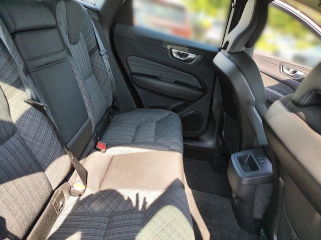 VOLVO XC 60 (Bild 18 von Array)