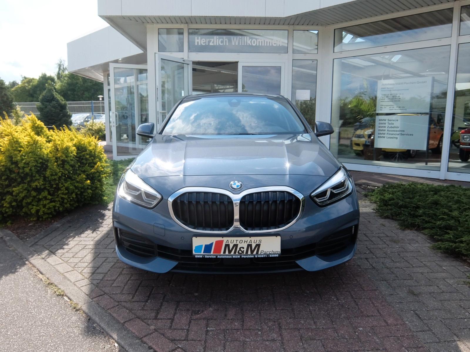 BMW 118dA  Advantage LED NAVI 18Zoll