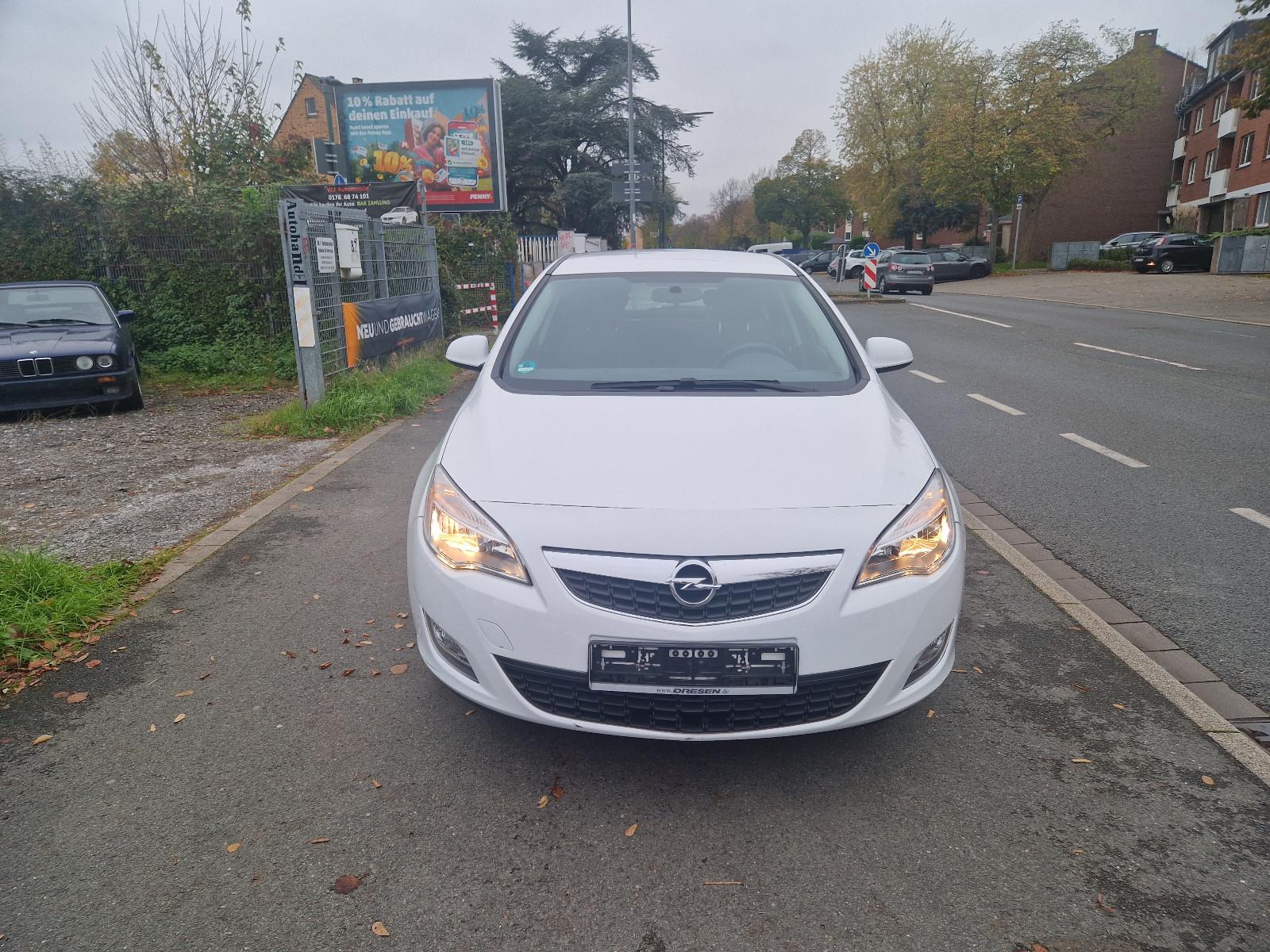 Opel Astra J Lim. 5-trg. Design Edition TÜV 06/2027