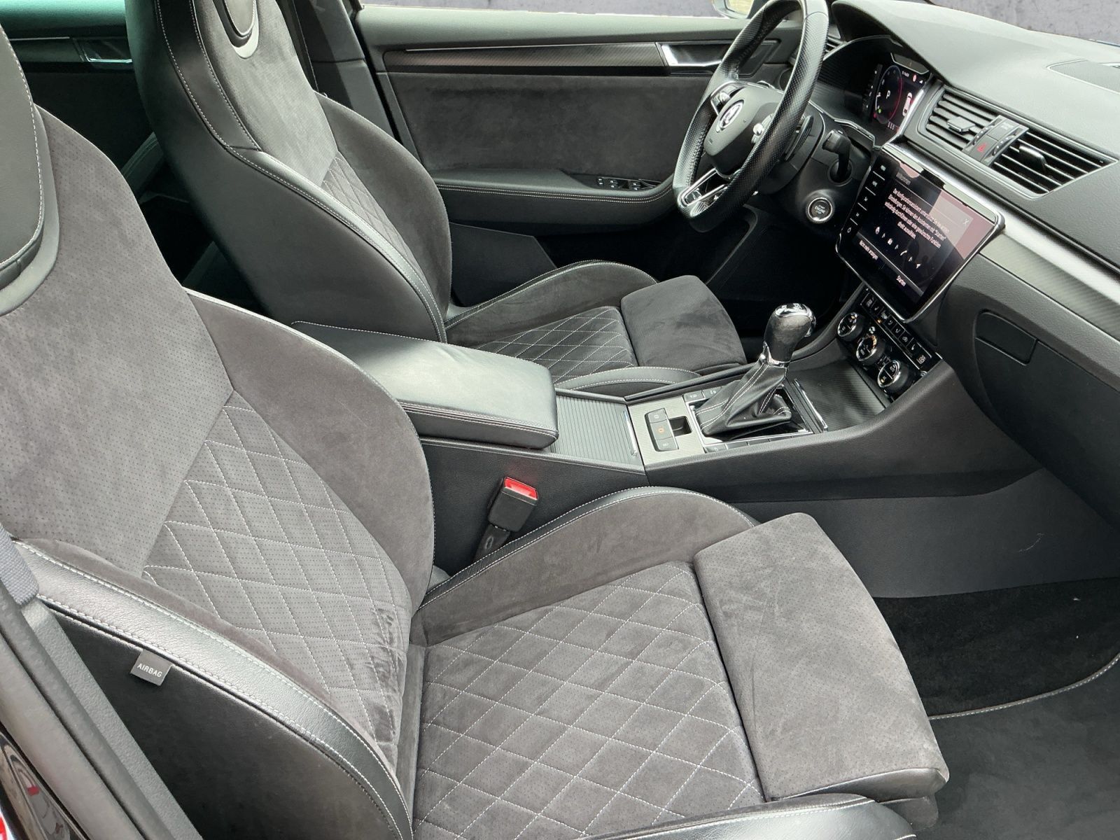 Skoda Superb - Bild 13