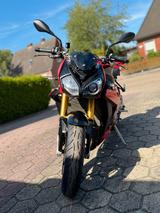 BMW S 1000 R - BMW MOTORRAD R100R