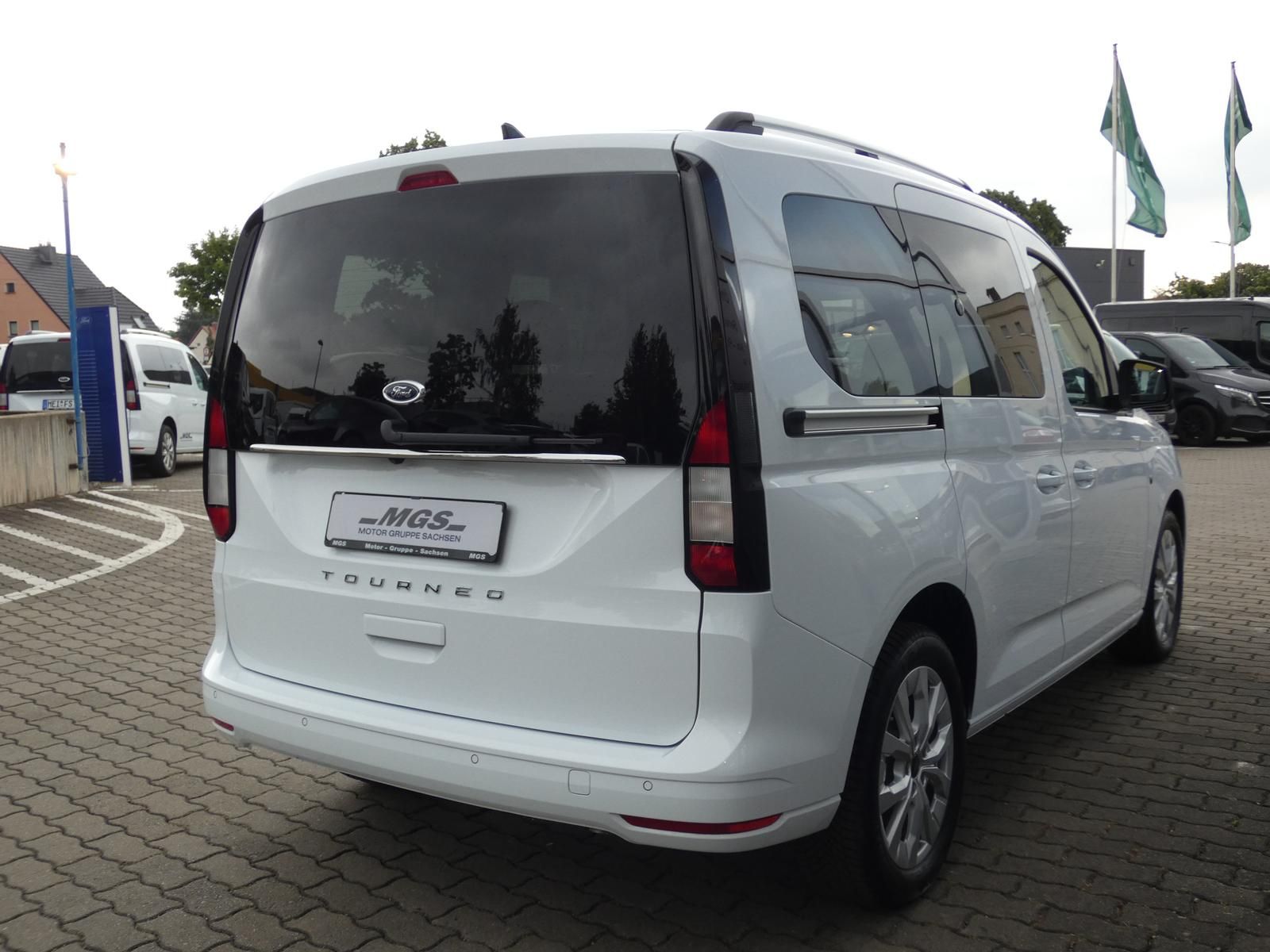 Ford Tourneo Connect - Bild 6