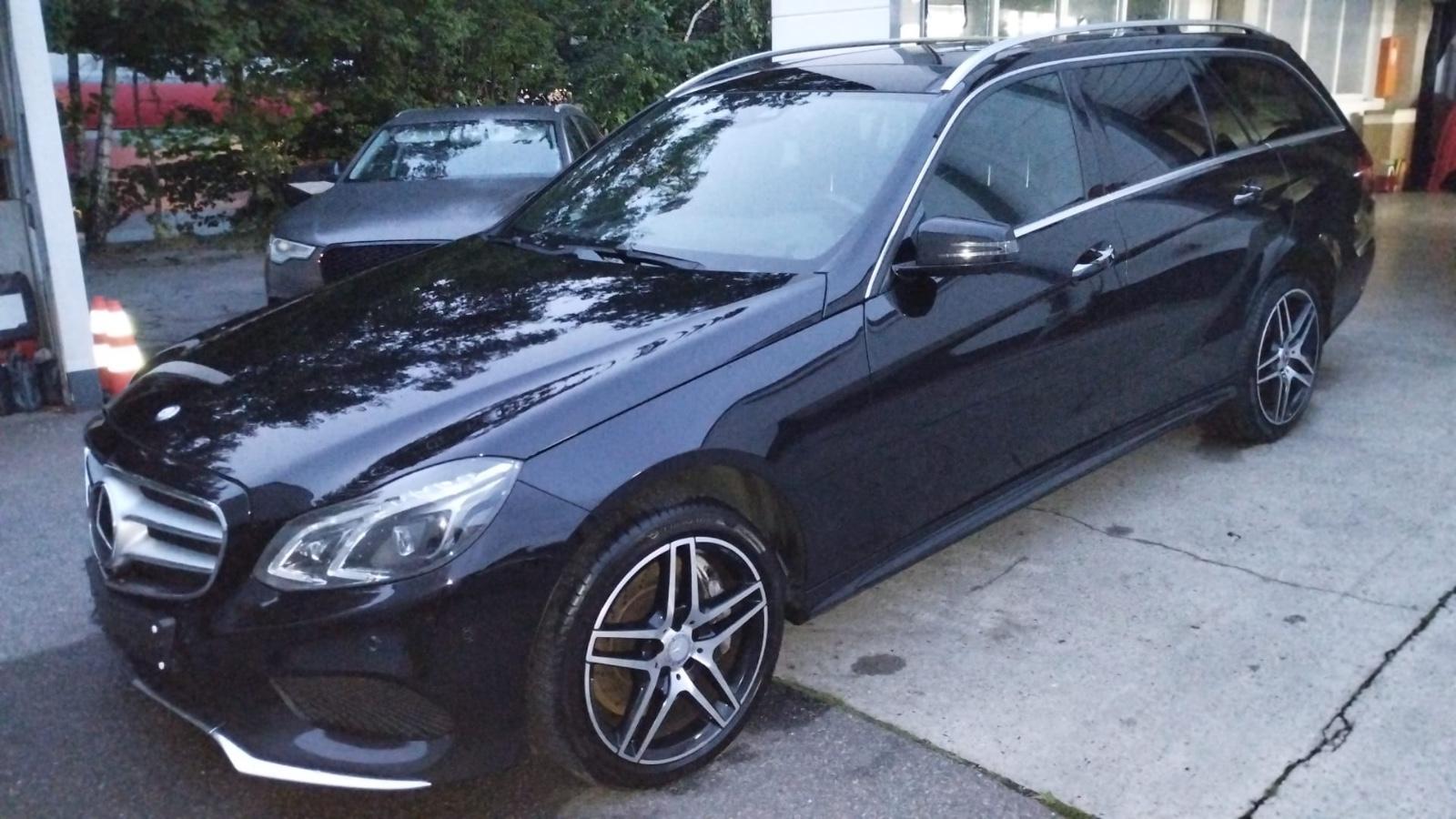 Mercedes-Benz E 500 T AMG-Linie Panorama/Memory/Exclusiv/360°