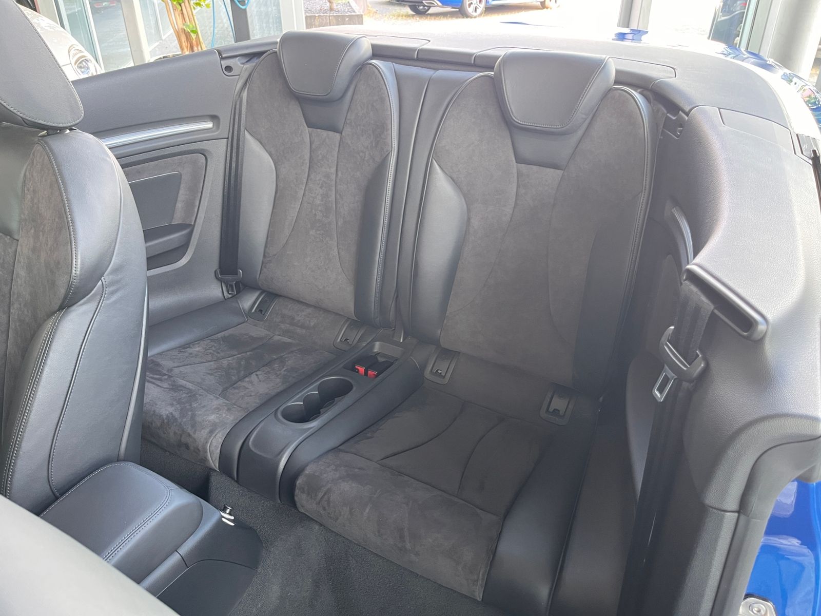 Fahrzeugabbildung Audi A3 Cabriolet sport 1.5 TFSI XENON NAVI ALU