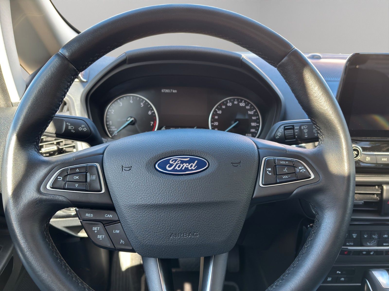 Fahrzeugabbildung Ford EcoSport 1.0 |Titanium | B&O | Winter