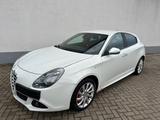 Alfa Romeo Giulietta Super - gebrauchte Alfa Romeo Giulietta aus dem Jahr 2011