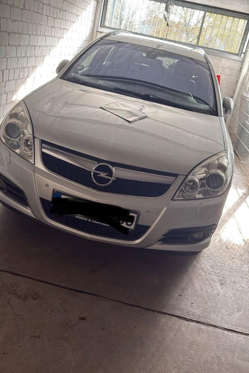 Opel Vectra 2007 — engine 150 HP (110kW)