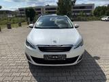 Peugeot 308 SW Allure - Peugeot 308 Gebrauchtwagen in Berlin