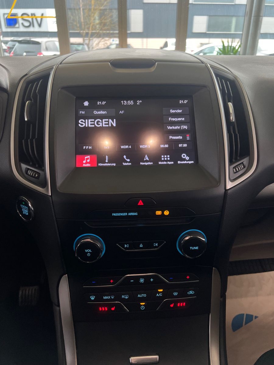 Fahrzeugabbildung Ford Galaxy 2.0 TDCI * 7.SITZER *NAVI*