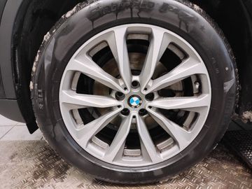 BMW X3 xDrive20d Gestiksteuerung HiFi DAB LED WLAN