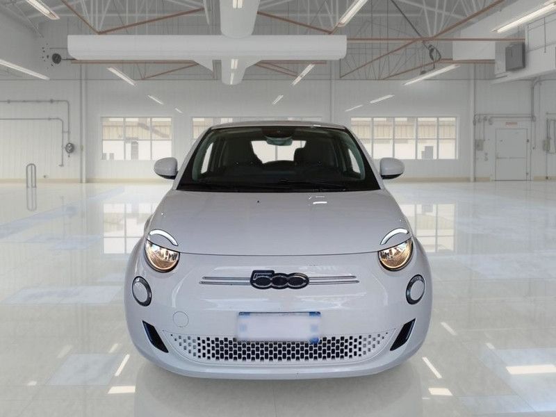 Fiat FIAT 500E ELETTRICA ICON 58 CV 3 PORTE BERLINA imagem 2