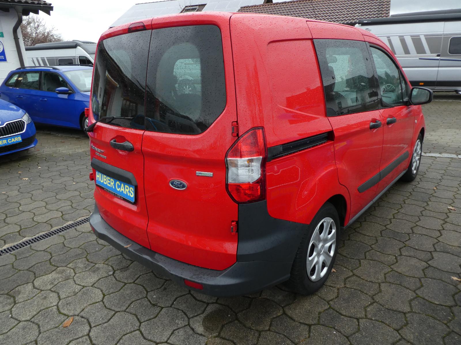 Ford Transit Courier Kombi 1.Hd+5-Sitzer
