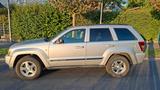 Jeep Grand Cherokee Limited 3.0 CRD Autom. Limited - silberne Jeep Grand Cherokee