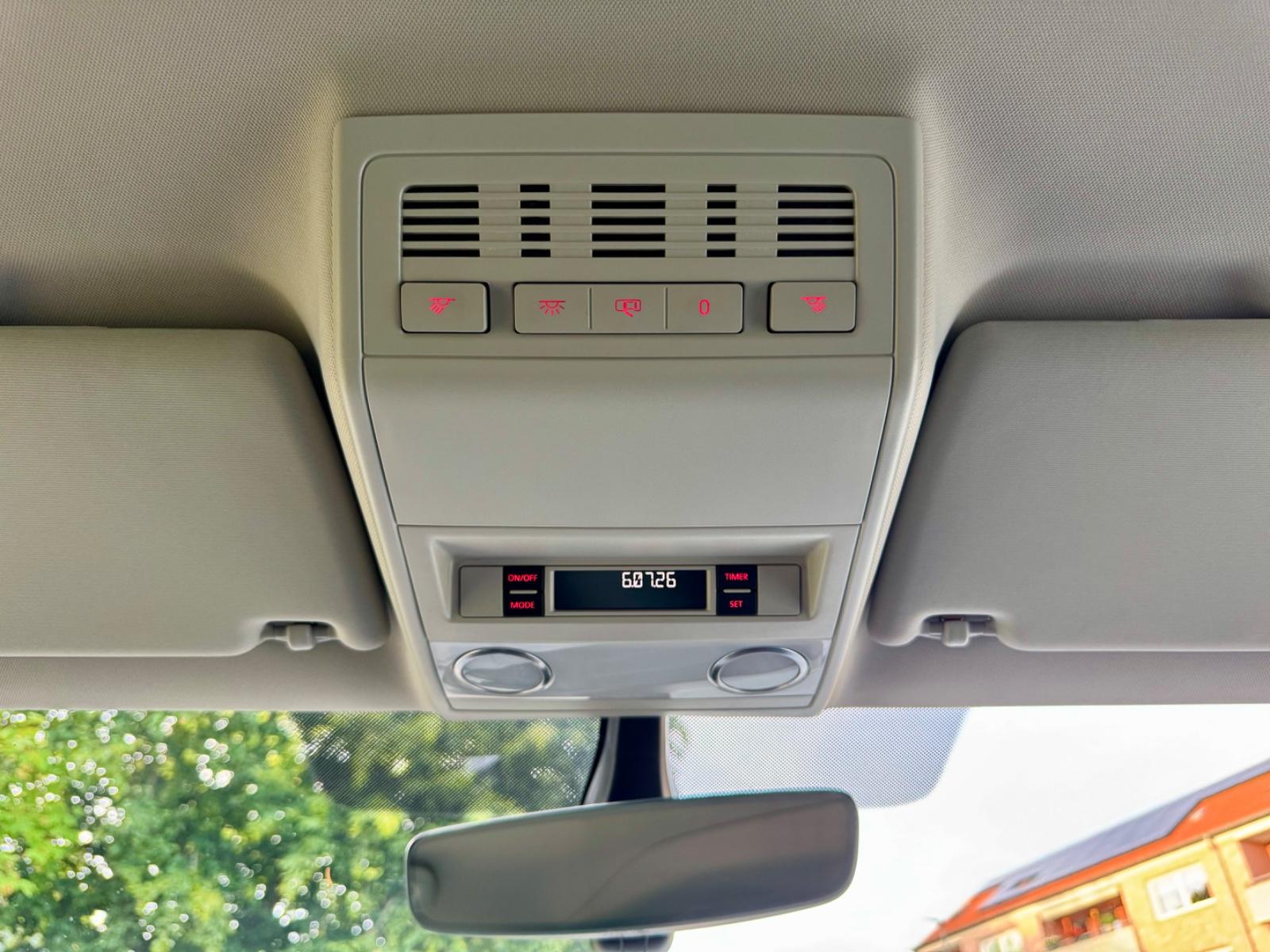 Volkswagen T6 Multivan Highline 150kW / ACC / Standheizung