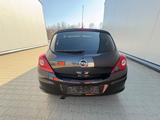 Opel Corsa D Satellite - Opel Corsa: Satellite