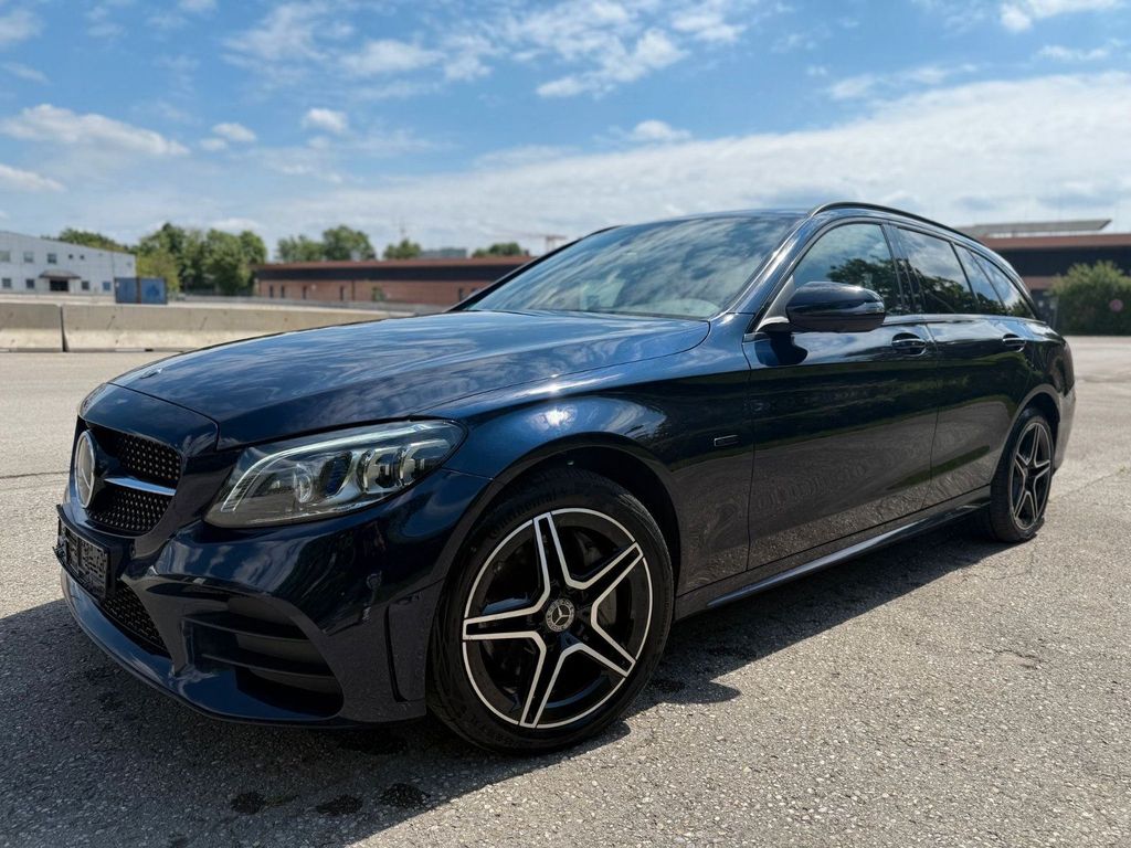 Image of Mercedes-Benz C 300