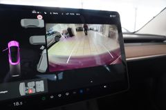 Fahrzeugabbildung Tesla Model 3 PERFORMANCE DUAL-MOTOR NAVI/LED/KAMERA