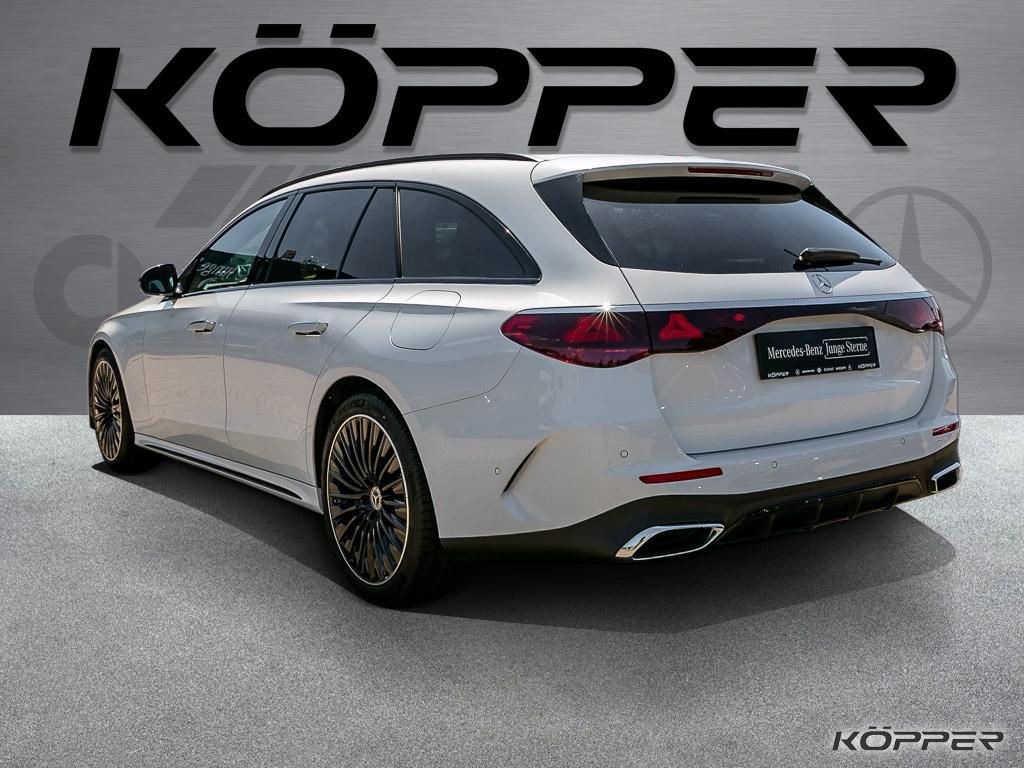 Mercedes-Benz E 300 de T 4M Premium PLUS AHK Pano Leder Distr. foto 2