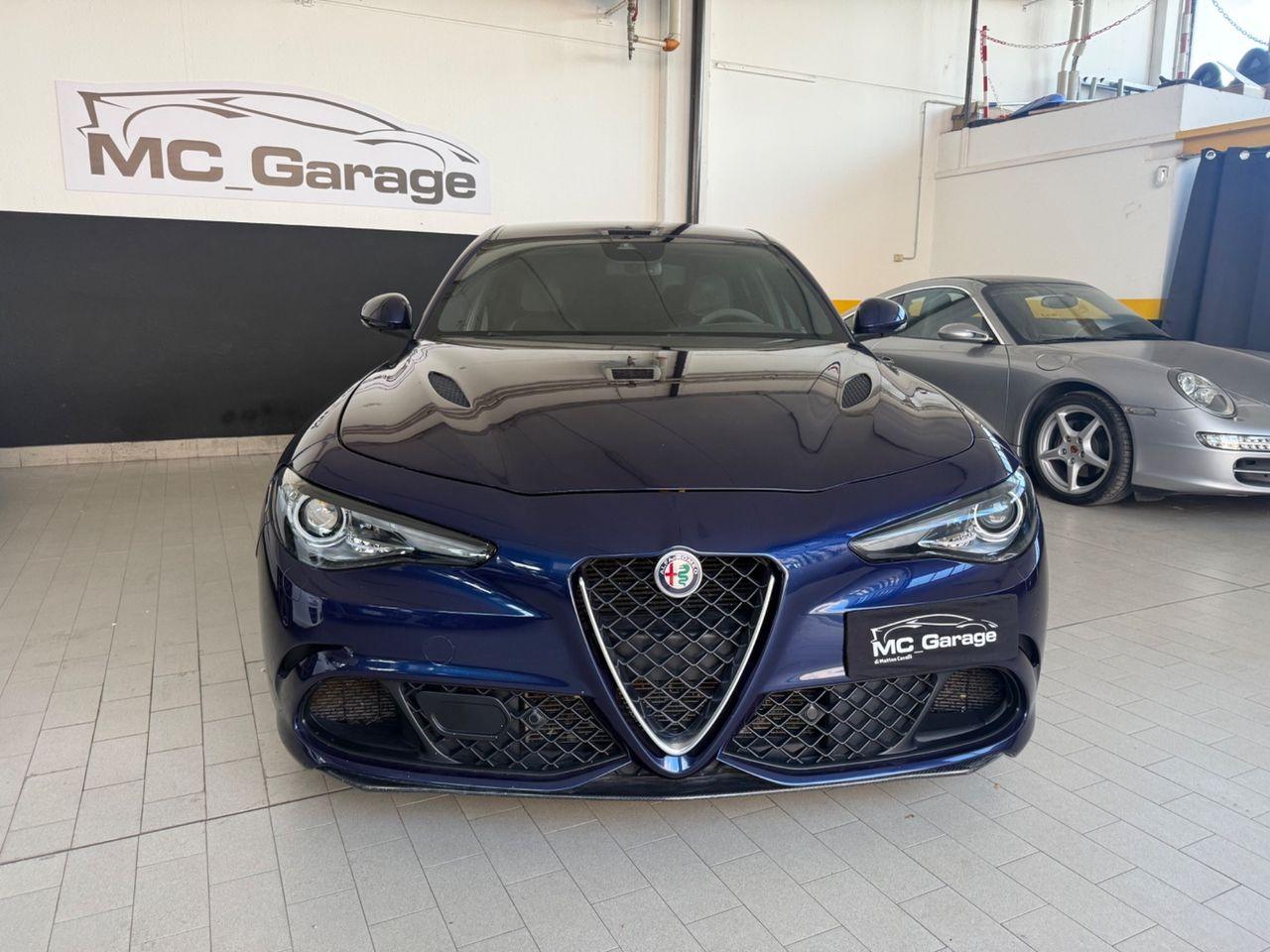 Alfa Romeo Guilia 2.9 V6 Bi-Turbo Quadrofoglio 510ch - Pack Carbone - Harman Kardon - Camera - Non fumeur