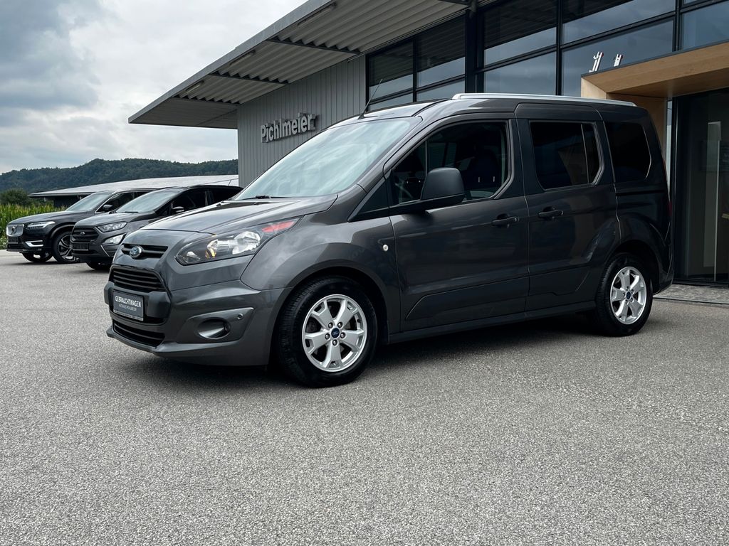 Image of Ford Tourneo