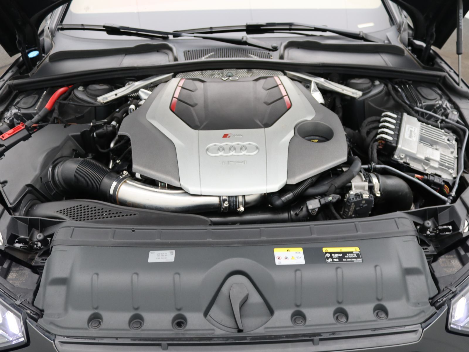 Audi RS4 - Bild 18