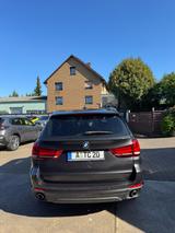 BMW X5 xDrive30d - - BMW X5 in Dortmund