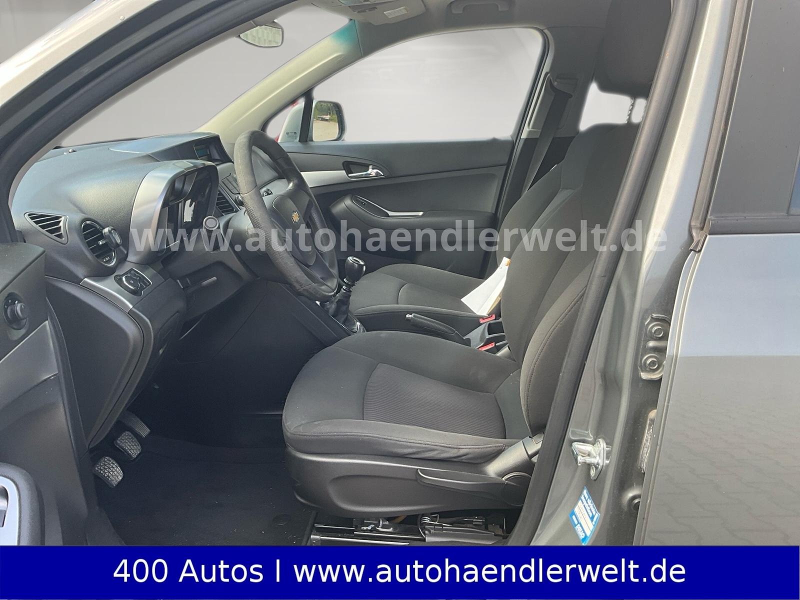 Chevrolet Orlando 2011 — photo 8
